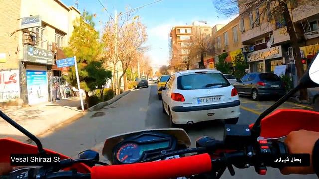 Ride Motorcycle with me in Shiraz: Vesal Shirazi Street وصال شیرازی смотреть онлайн
