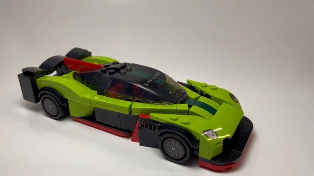 LEGO Speed Champions 76910 Aston Martin Valkyrie AMR Pro and Aston Martin Vantage GT3 Review смотреть онлайн