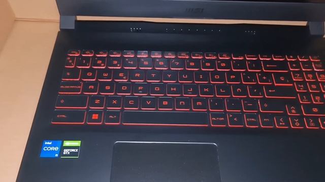 Unboxing in my bed Katana MSI GF 66.Ssd 500Gb. 8 Gb Ram . i5 11400H Gtx 1650 4 Gb . смотреть онлайн