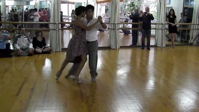 Sebastián Achaval Y Roxana Suarez Clase De Tango Salon II