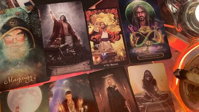 ?ТАРО Старший Аркан МАГ 1 Медитация 5 минут Уверенности в себе и гениальности ?? ? смотреть онлайн