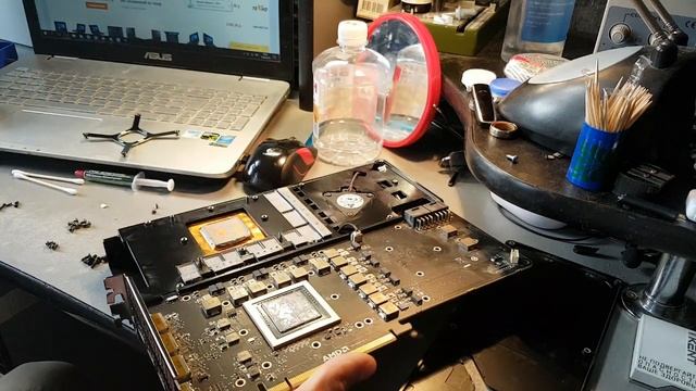 AMD rx vega56 обзор системы охлаждения замена термопасты.