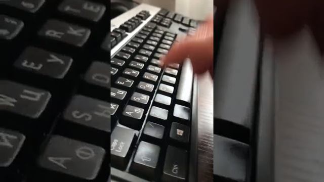 Пылесос для клавиатуры - результат работ! смотреть онлайн