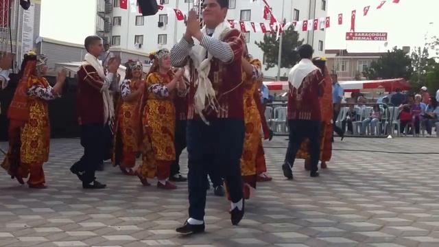 Halay (Amazing Anatolian Folk Dance)