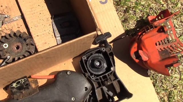 Echo SRM 225 Motor disassembly part1 смотреть онлайн