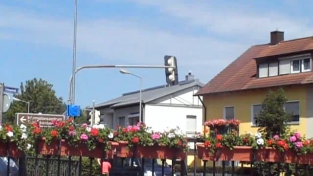 Rosen in meinem Rosenberg. (Розы. Мой цветочный Розенберг) смотреть онлайн