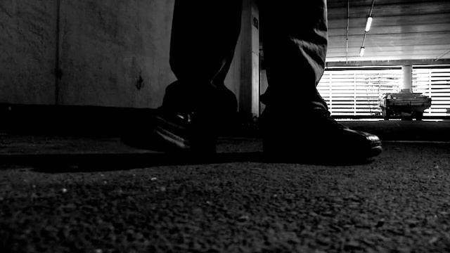Barra Barra - Rashid Taha Music Video
