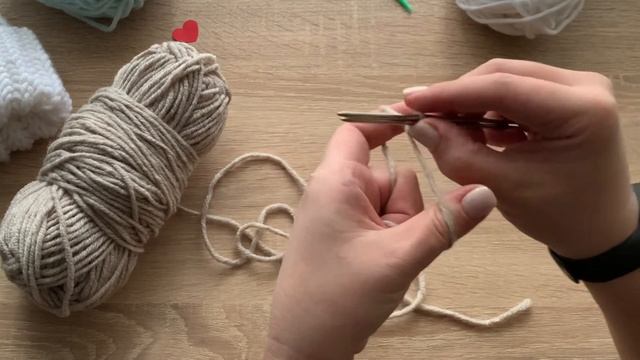 Вязание для начинающих | Урок 1 | Вяжем спицами | Как набрать петли, классический набор смотреть онлайн