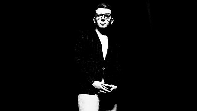 Віктор Мілюков - КОРОЛЕВА смотреть онлайн