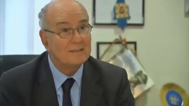 Beppe Grillo Italy Poll: No Clear Front Runner ; Bersani, Bersconi, Monti смотреть онлайн