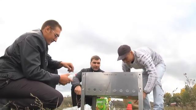 ДЖаНикС "Мы простые пацаны" (муз. и сл. Н.Горяйнов) смотреть онлайн