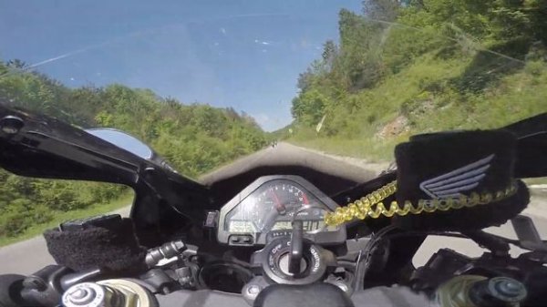 Honda cbr 1000 rr 2005 run