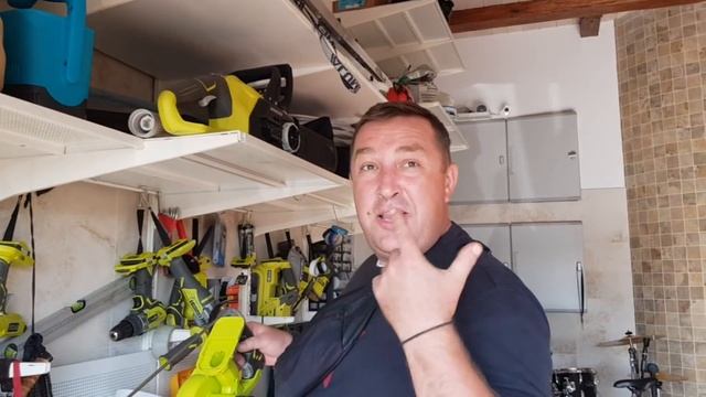 Поездка в гости к Илье Митько , солисту группы Леприконсы . Не дом , а пятизвёздочный отель . смотреть онлайн