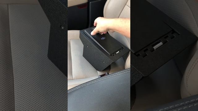 Console Vault install: 2020 Ford Escape: 1 of 4 videos смотреть онлайн