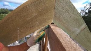 устанавливаю стропила по уму /строю дом в деревне.