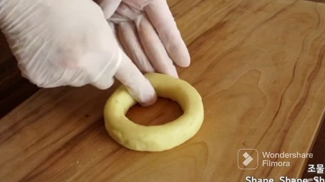 #пончики #сыр #закуска Супер вкусные! Хрустящие сырные пончики ? смотреть онлайн