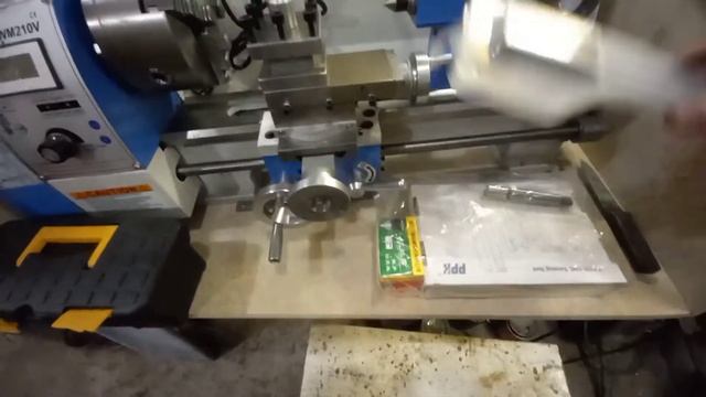 Вот оно - счастье, синенькое с красным. Токарный станок WM210. 26 мая 2021 г. смотреть онлайн