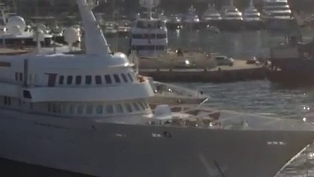 port Hercule in Monaco смотреть онлайн