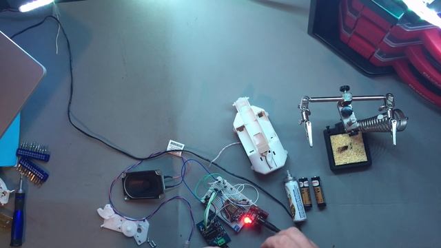 Flame-Shooting, Talking, Cloud Connected Pumpkin смотреть онлайн