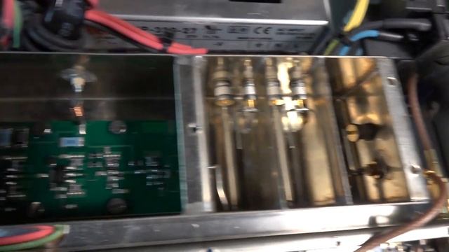 UHF TV Transmitter смотреть онлайн