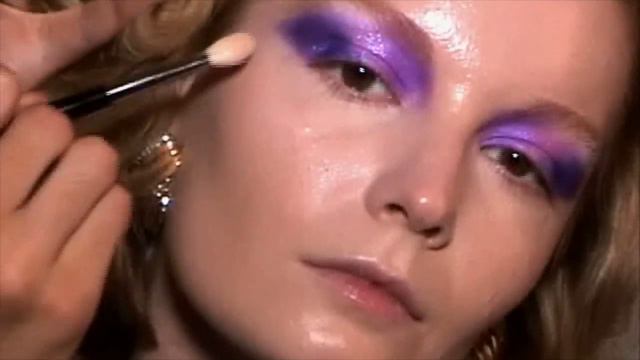 SERVING FACE WITH ZIZI DONOHOE | SAM VISSER смотреть онлайн