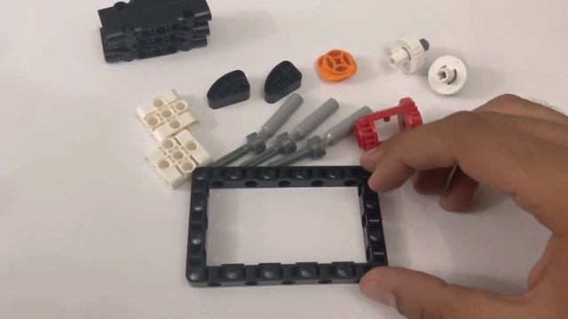 Special & Interesting Parts in LEGO Technic Set 42129 4x4 Mercedes Benz Zetros (Part 1) смотреть онлайн