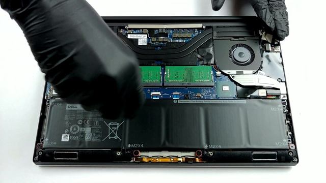 Dell XPS 15 7590 - disassembly and upgrade options смотреть онлайн