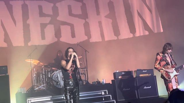 Maneskin - Supermodel - Coraline - Beggin’ - Close To The Top - LosAngeles смотреть онлайн