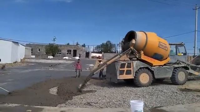 ADDFORCE Live fire coverage self loading concrete Автобетоносмеситель с самозагрузкой смотреть онлайн