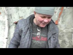 АЛЕКСАНДР ПОМОГАЕТ АННУШКЕ!