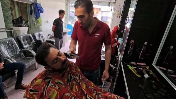 Ali's exciting adventure to prepare a wedding feast at Mirza's house