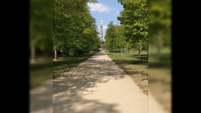 Berlin 2022 смотреть онлайн