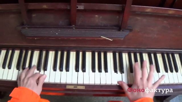 Перфоманс от рабочего на вокзале ?? смотреть онлайн