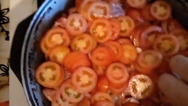 Картошка по-капитански с помидорками смотреть онлайн