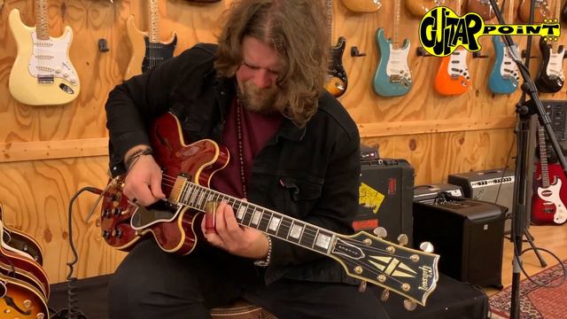 JD Simo plays a 1961 Gibson ES-355 at GuitarPoint Vintage Guitars смотреть онлайн