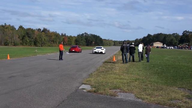 Porsche 991 GT3 Vs. Ferrari 458 Italia смотреть онлайн