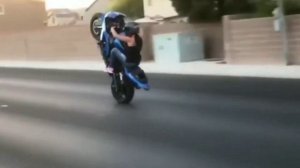 Best music.Overcast. Tony Igy.(Просто обалденный трек.Слушаю без остановки)