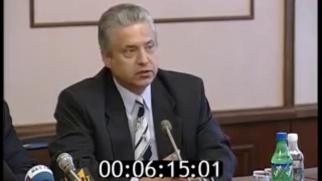 1998г Премьер Кириенко представляет нового директора ФСБ Путина ВВ смотреть онлайн