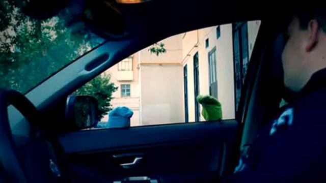 10 вещей, которые нельзя делать, когда ловишь такси. смотреть онлайн