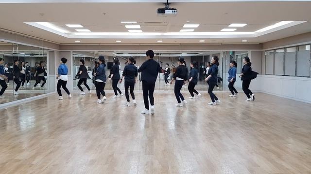 Tango With Me Darling Line Dance (Intermediate Level) смотреть онлайн