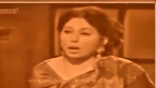 Daagh e Dil Humko Yaad Aane Lagay By Iqbal Bano смотреть онлайн