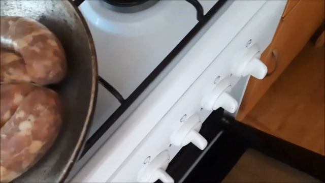 Как жарить домашнюю колбасу смотреть онлайн