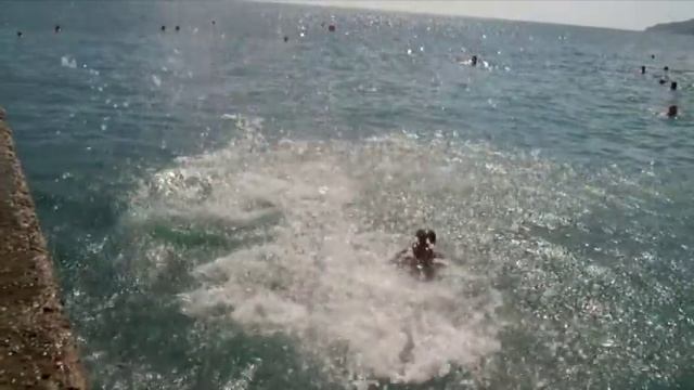 Первый чемпионат Крыма по прыжкам с пирса смотреть онлайн