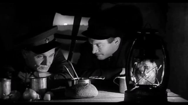 Офицерские жены - сольная народная певица Ксения Захарова-Воловик смотреть онлайн