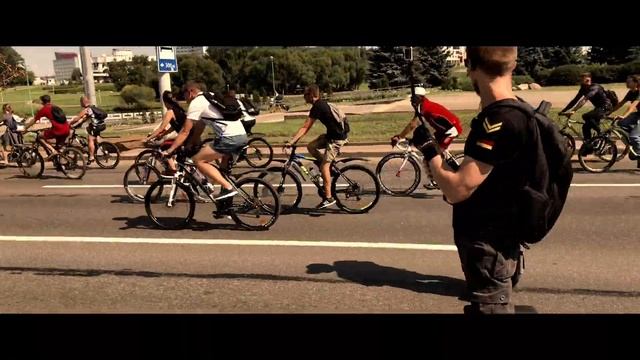 Велопарад девушек "Велосипедный шик" смотреть онлайн