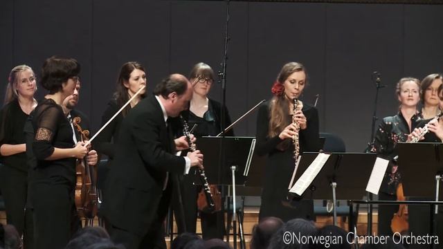 J. S. Bach: Orchestral Suite No. 1 in C major, BWV 1066, 6. Bourée 1 & 2 смотреть онлайн