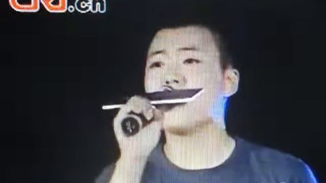 Ты жива ещё моя старушка (поёт китаец Яша Шиван) смотреть онлайн