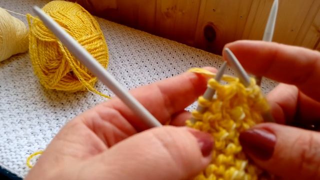 Вяжем следочки спицами/ Часть 3 - Передняя часть 😃 смотреть онлайн