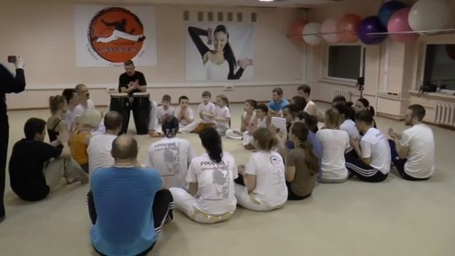 Capoeira Camara в Туле. Семинар с Дмитрием Ершовым (Professor Cicatriz). Часть 19 смотреть онлайн