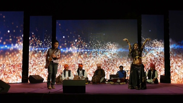 Nathulal Solanki Ft. Kristina Kauri (Udaipur, India)